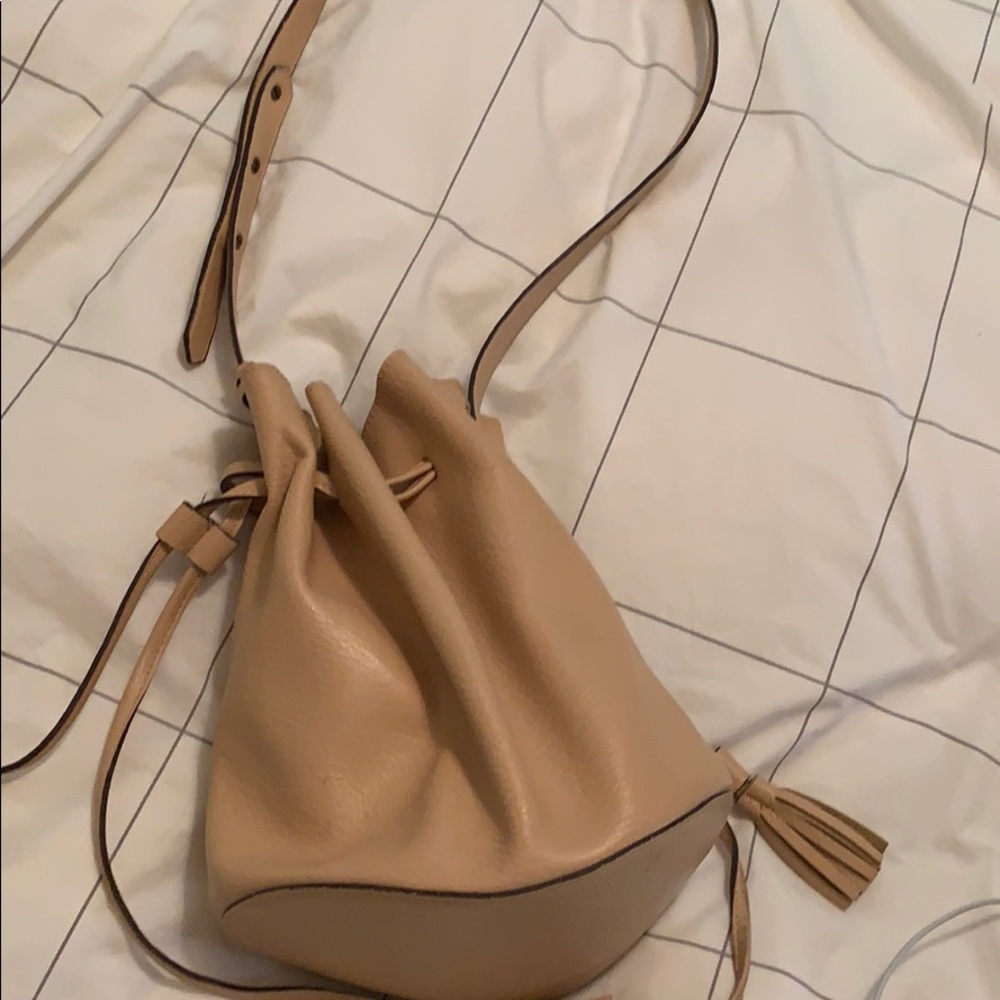 Free people bucket bag